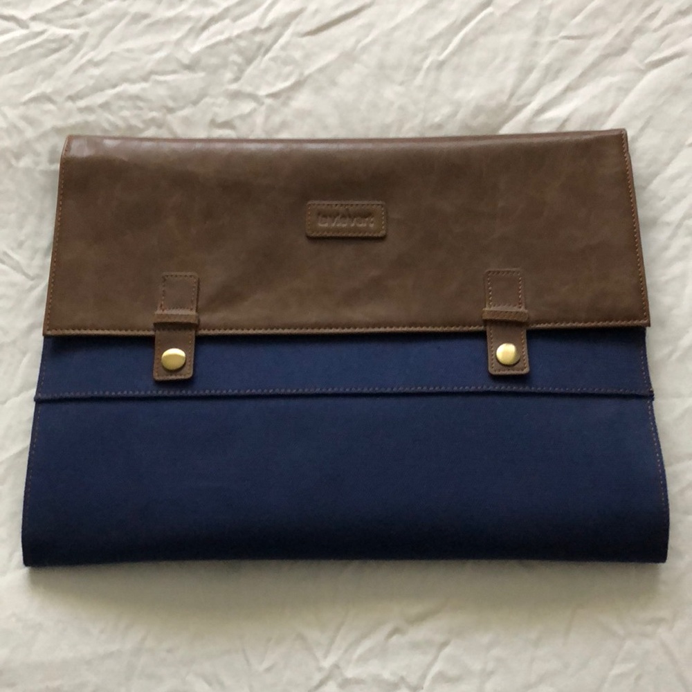 SOLD! Laptop or iPad Tablet Case